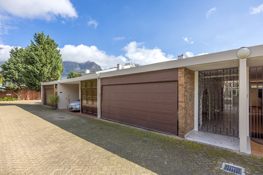 5 Bedroom Property for Sale in Rondebosch Western Cape